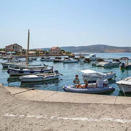 Green Point Paklenica Starigrad Paklenica Esterno foto