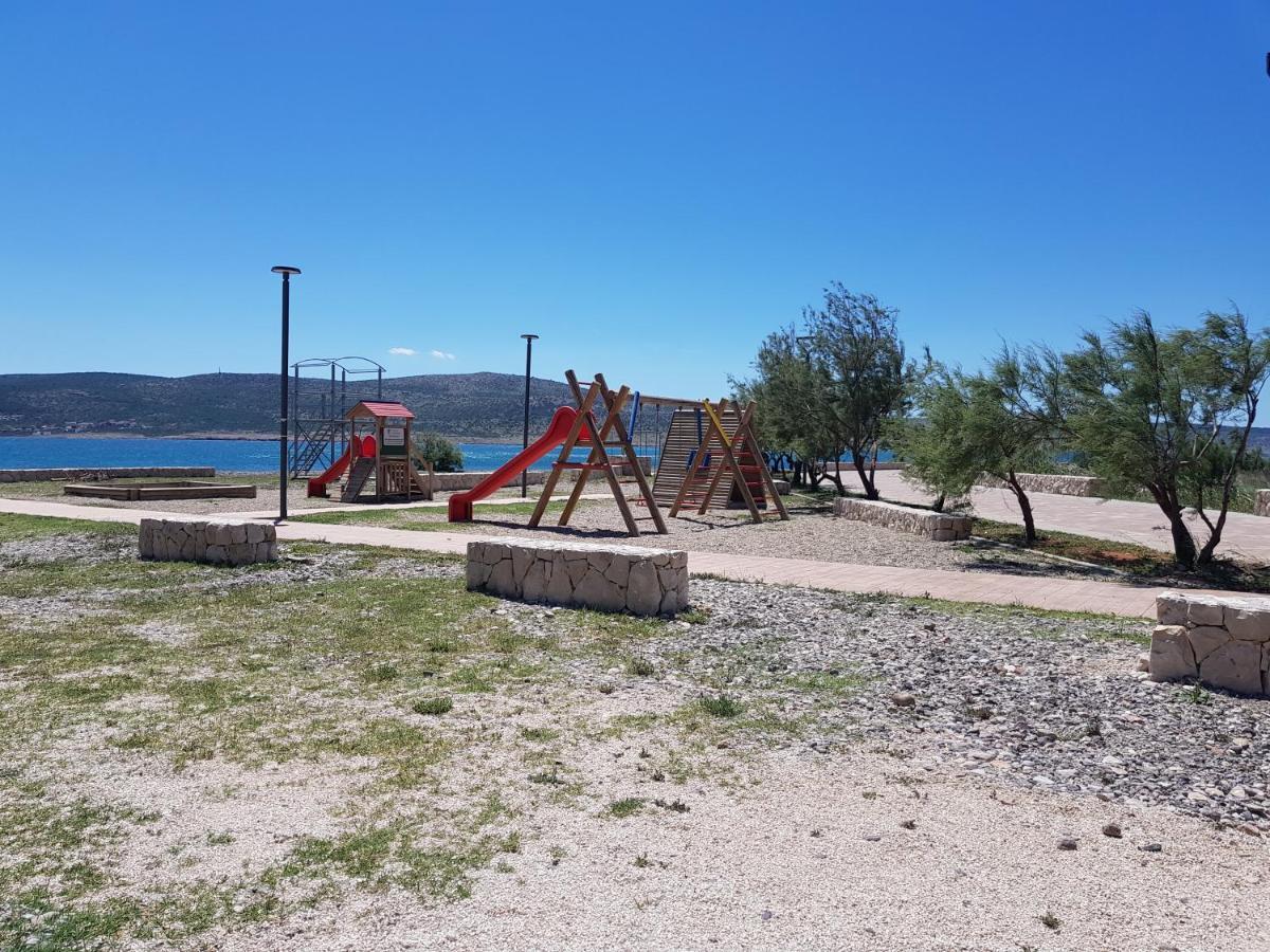 Green Point Paklenica Starigrad Paklenica Esterno foto