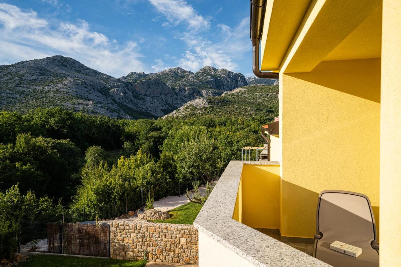 Green Point Paklenica Starigrad Paklenica Esterno foto